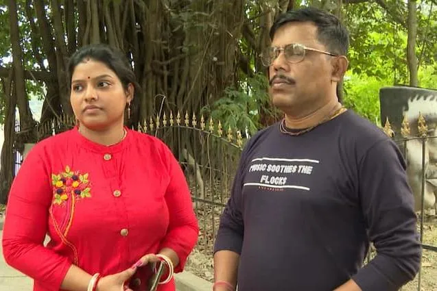 চোখেমুখে আতঙ্কের ছাপ; ভয়ঙ্কর অভিজ্ঞতার কথা শোনালেন একাধিক বাংলাদেশি