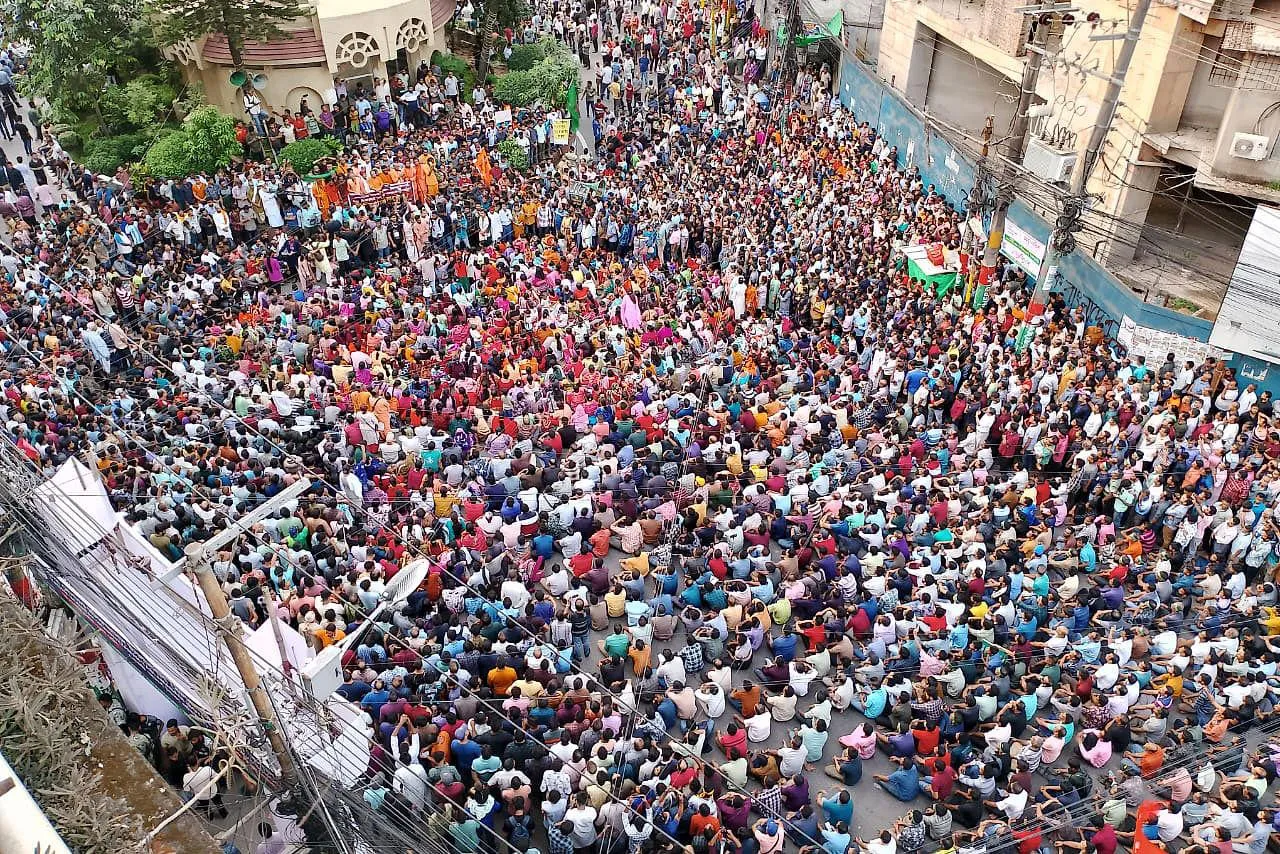 চট্টগ্রামে সনাতন জাগরণ মঞ্চের সমাবেশে বাধা, প্রতিবাদে বিক্ষোভ