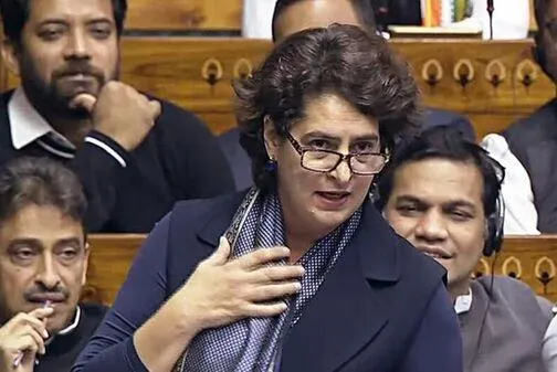 প্রিয়াঙ্কা গান্ধীর লোকসভায় বাংলাদেশ ইস্যুতে বক্তব্য, দাবি পদক্ষেপের