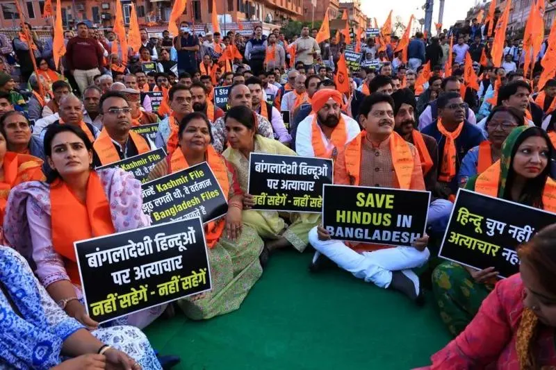 বাংলাদেশে হিন্দুদের জন্য ভারতের আসলে কতদূর কী করার আছে?