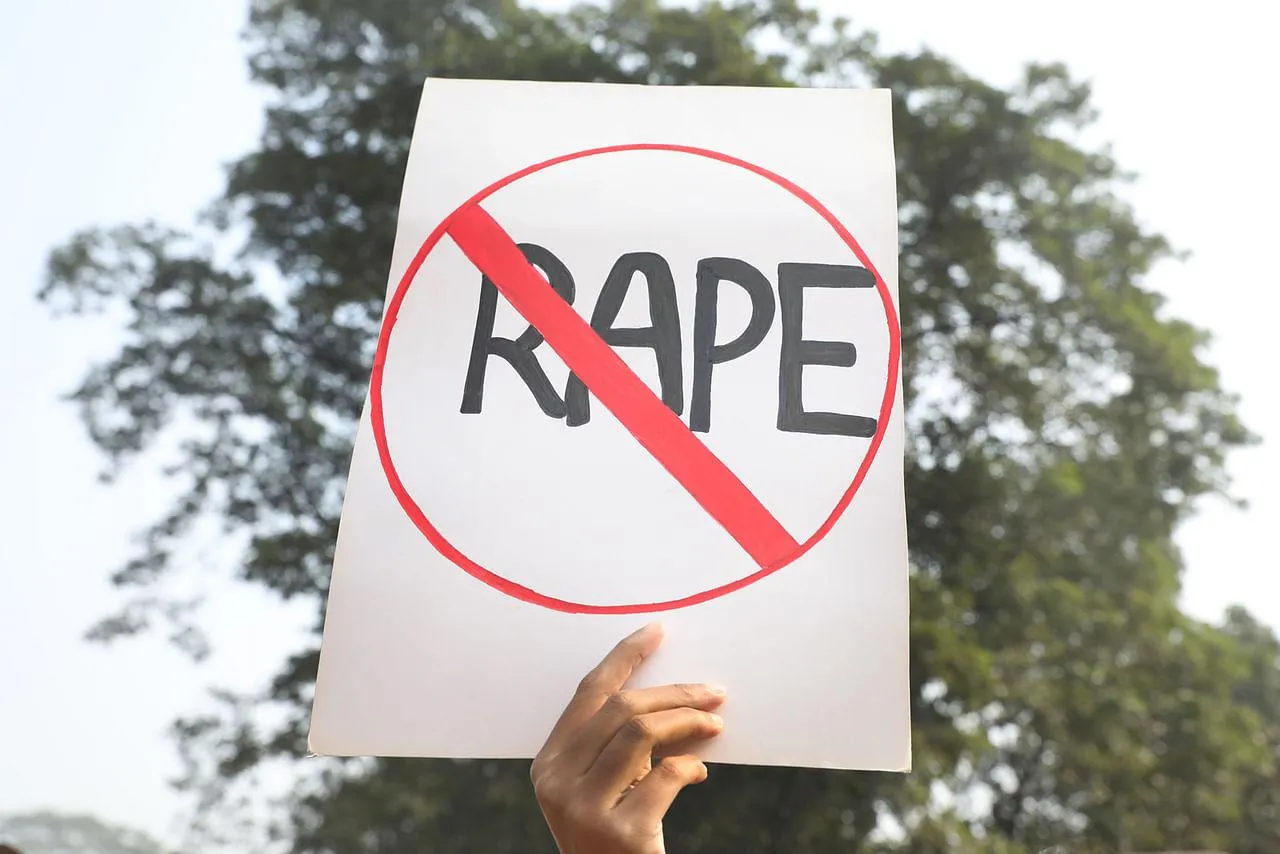 নড়াইলে হিন্দু নারীকে দলবদ্ধ ধর্ষণের পর বিষপ্রয়োগের ঘটনায় আটক ১